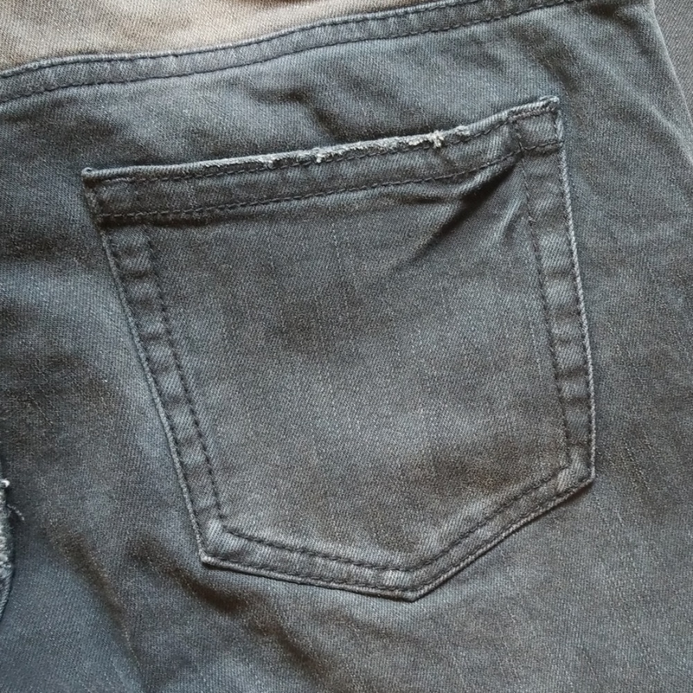 Free People Patched & Relaxed skinny jeans - Picture 5 of 8